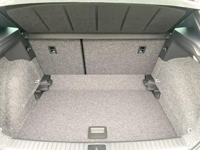 Seat Arona view 14