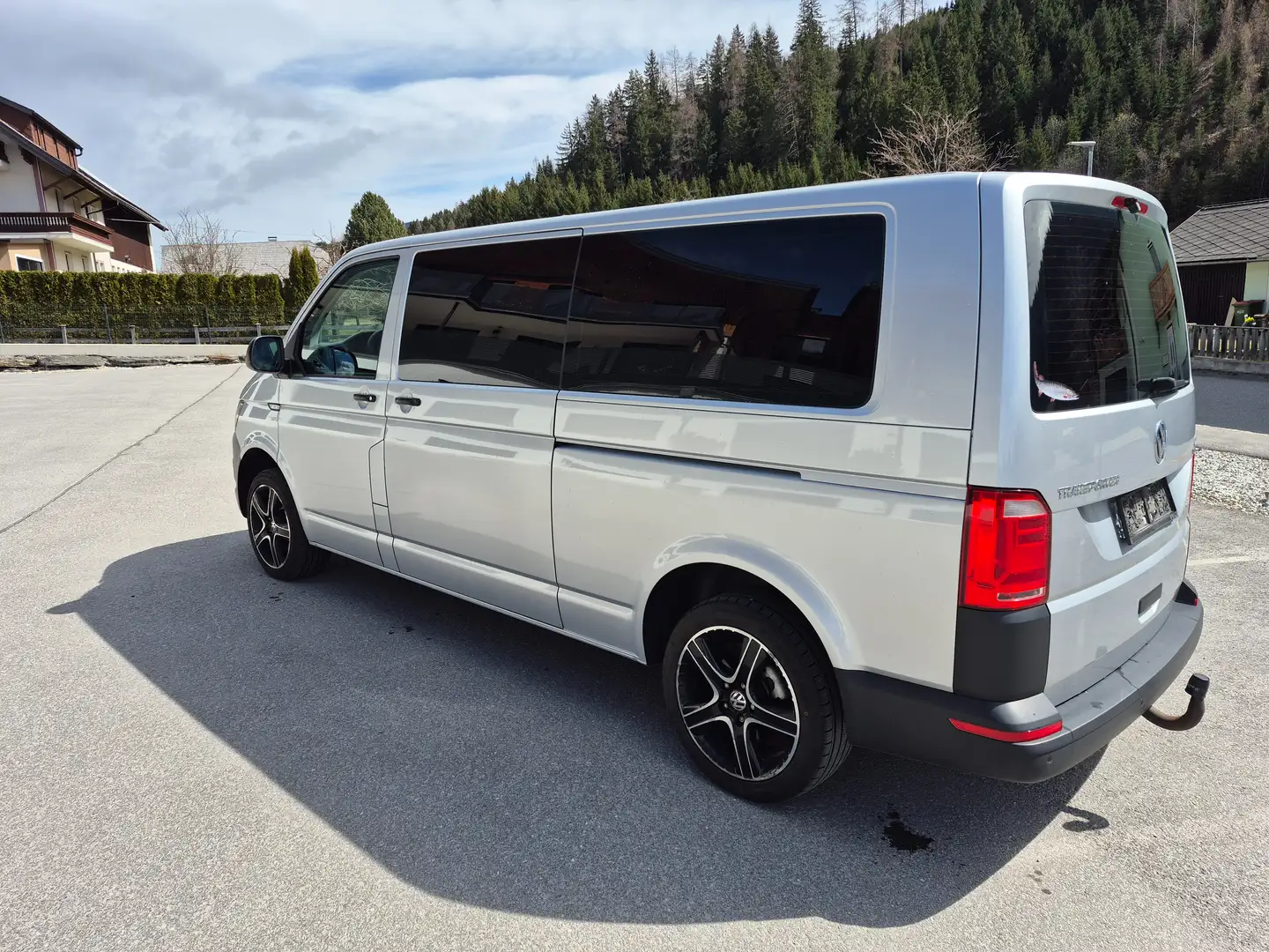 Volkswagen T6 Transporter Langer Radstand Allrad Camper Bus Silber - 2