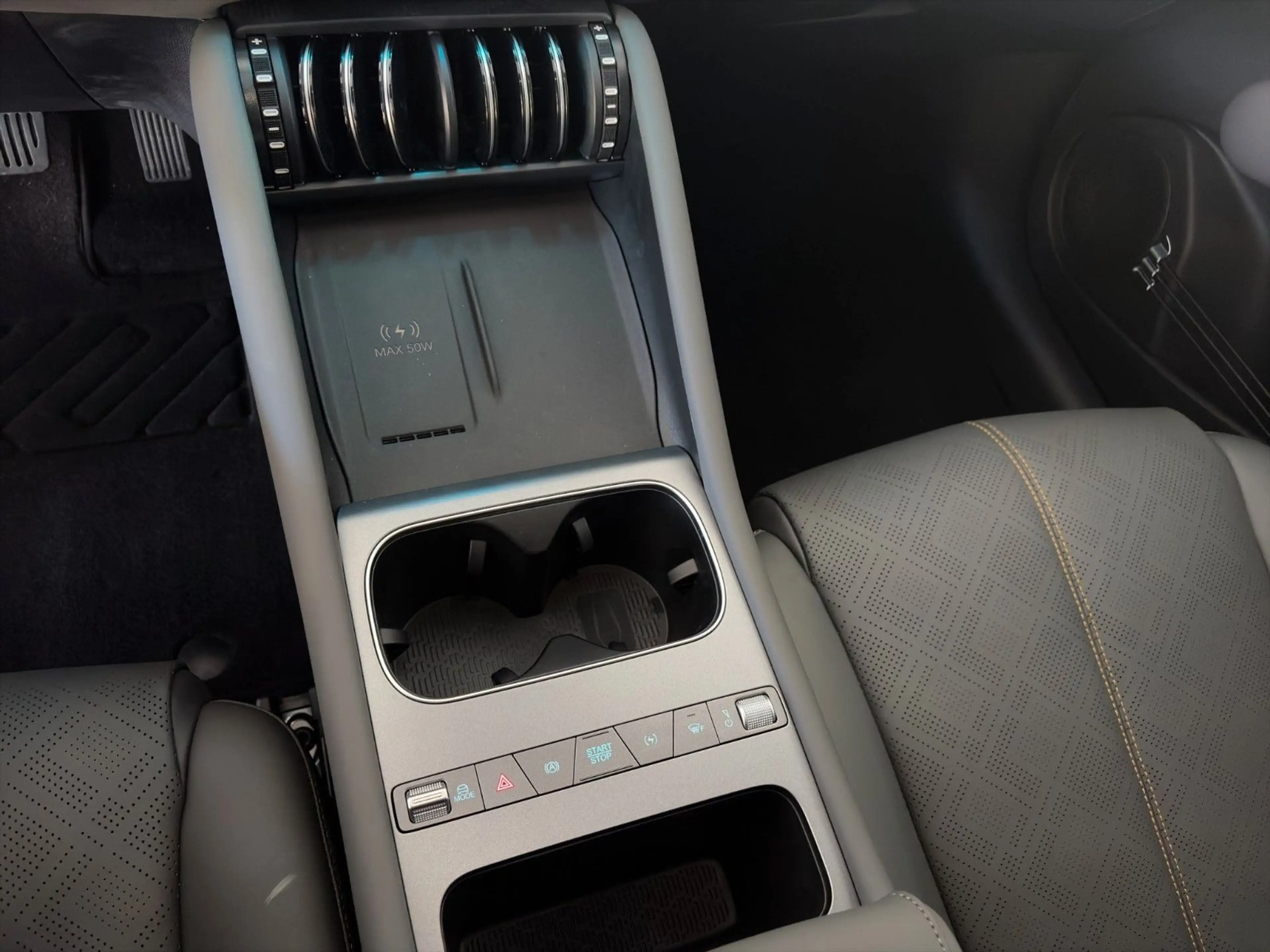 BYD Atto 3 EVO Excellence/S-DACH/HUD/360°/LED/ — photo 15