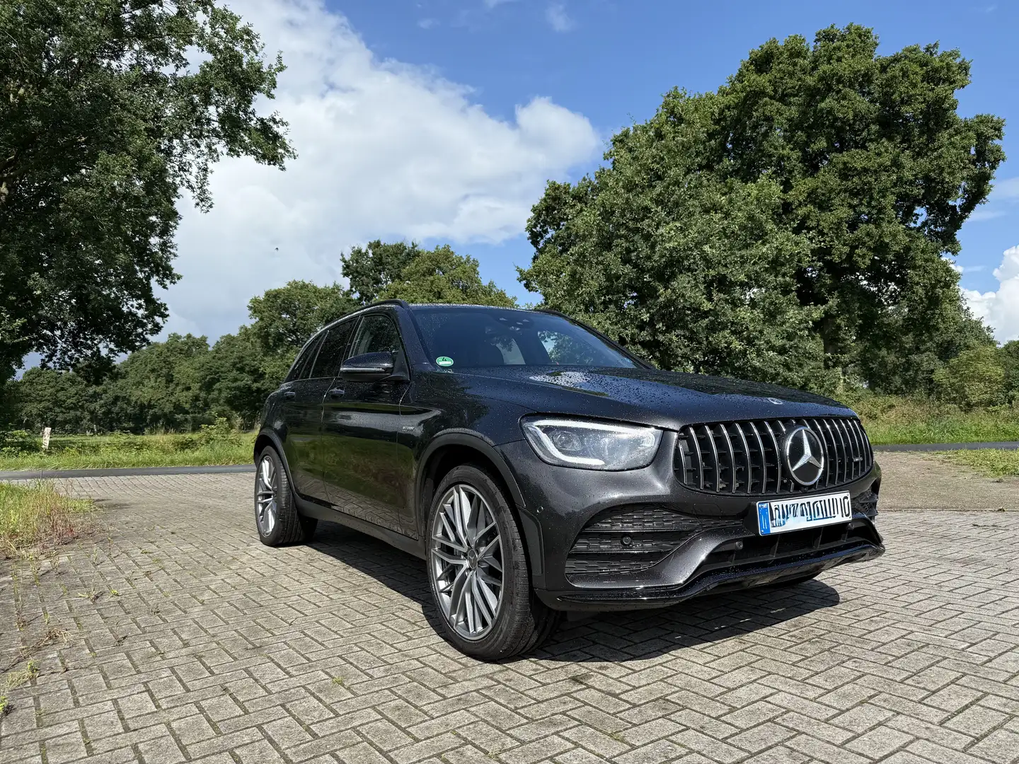 Mercedes-Benz GLC 43 AMG 4Matic 9G-TRONIC Schwarz - 1
