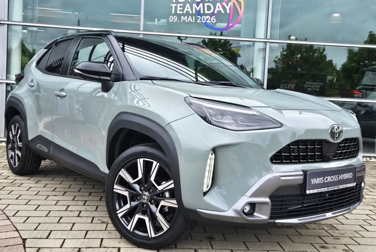 Toyota Yaris Cross Hybrid 130 1.5 VVT-i Style Plus 2
