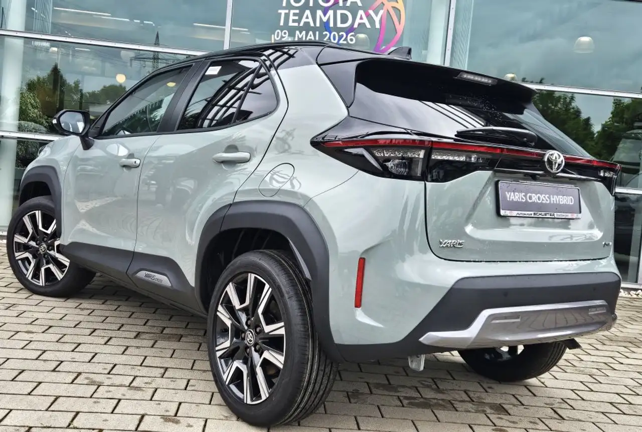 Toyota Yaris Cross Hybrid 130 1.5 VVT-i Style Plus 4