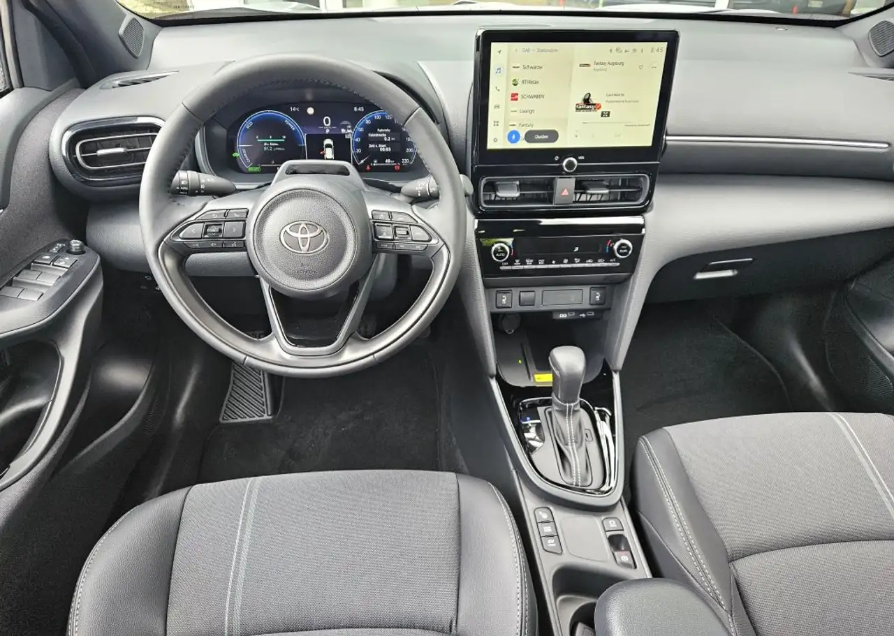 Toyota Yaris Cross Hybrid 130 1.5 VVT-i Style Plus 7