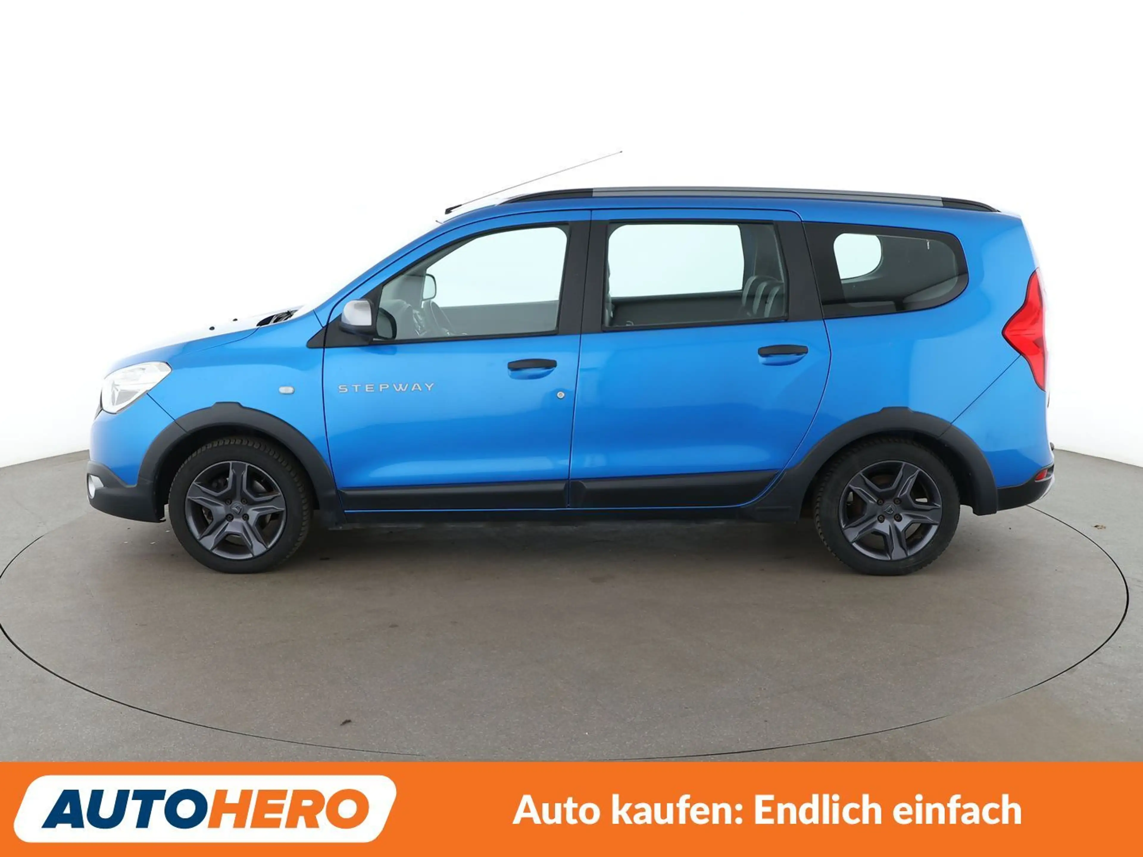 Dacia Lodgy 1.2 TCe Stepway Celebration *NAVI*TEMPO*PDC*KLIMA* — photo 3