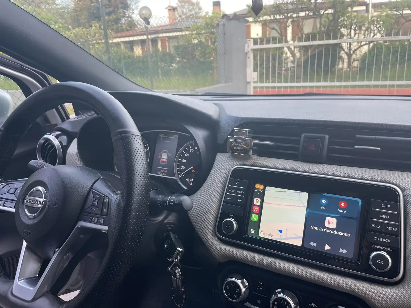 Nissan Micra 0.9 N-Connecta 90cv - 2