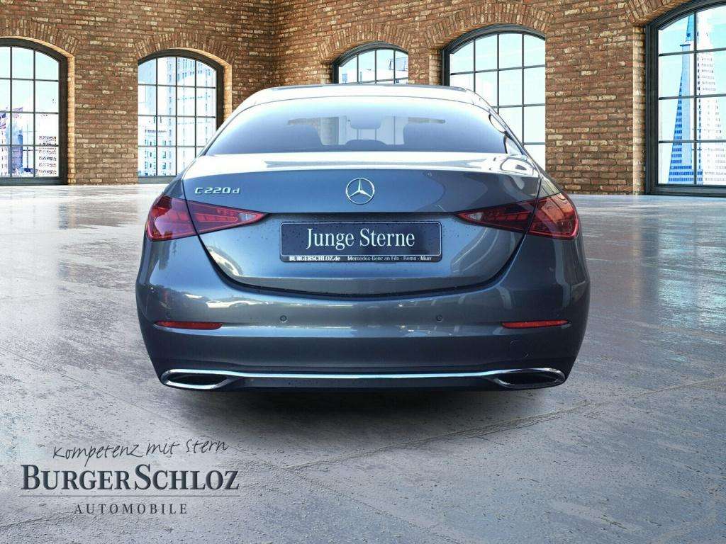 Mercedes-Benz C 220
