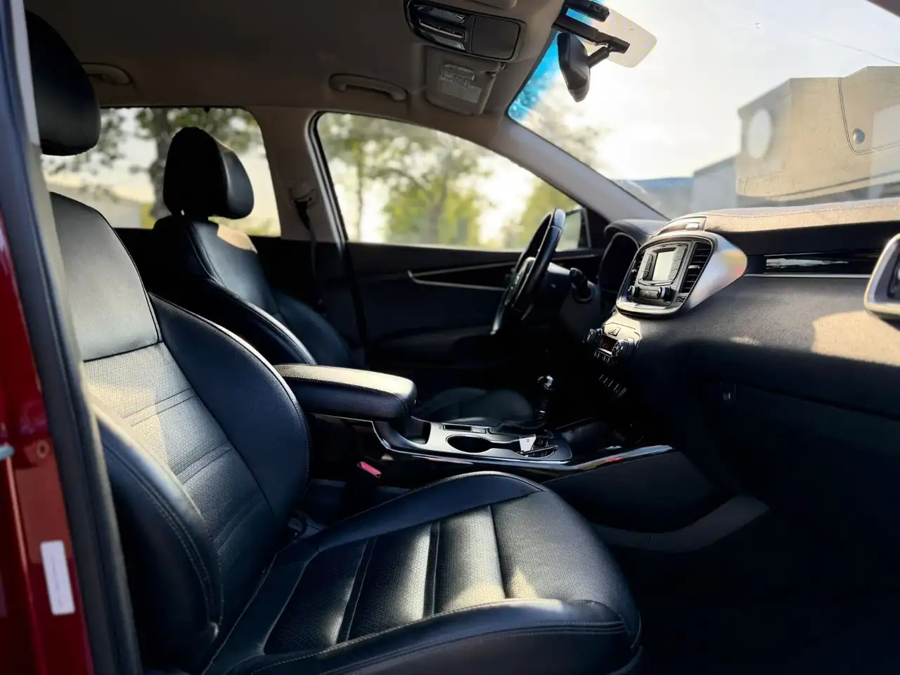 Kia Sorento photo Kia Sorento