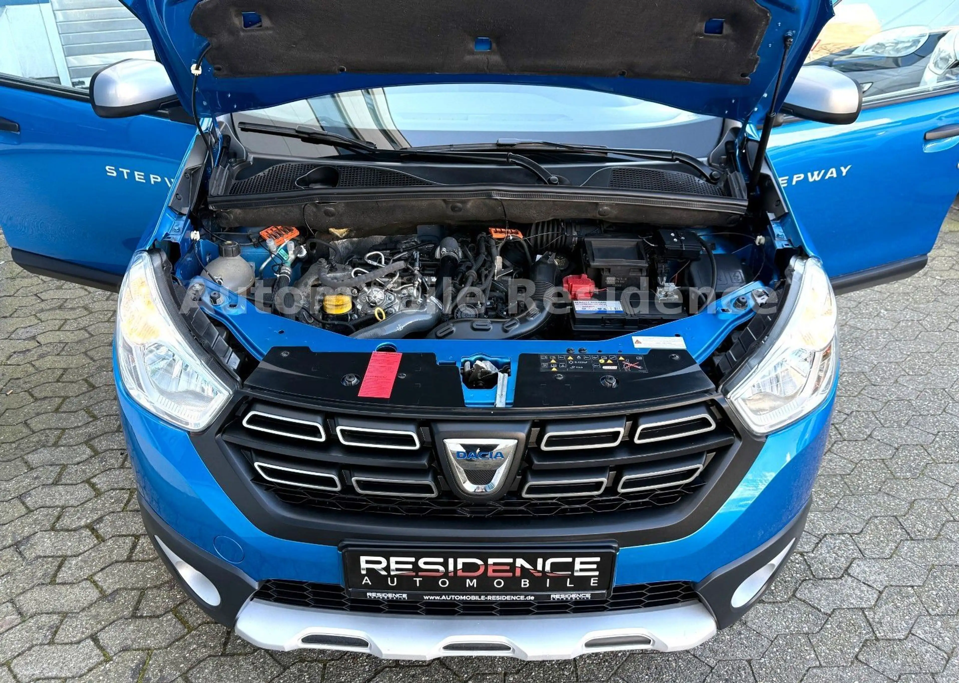 Dacia Dokker Stepway Pro 1.3 TCe*NAVI*SHZ*PDC*TEMP*1HD — photo 12