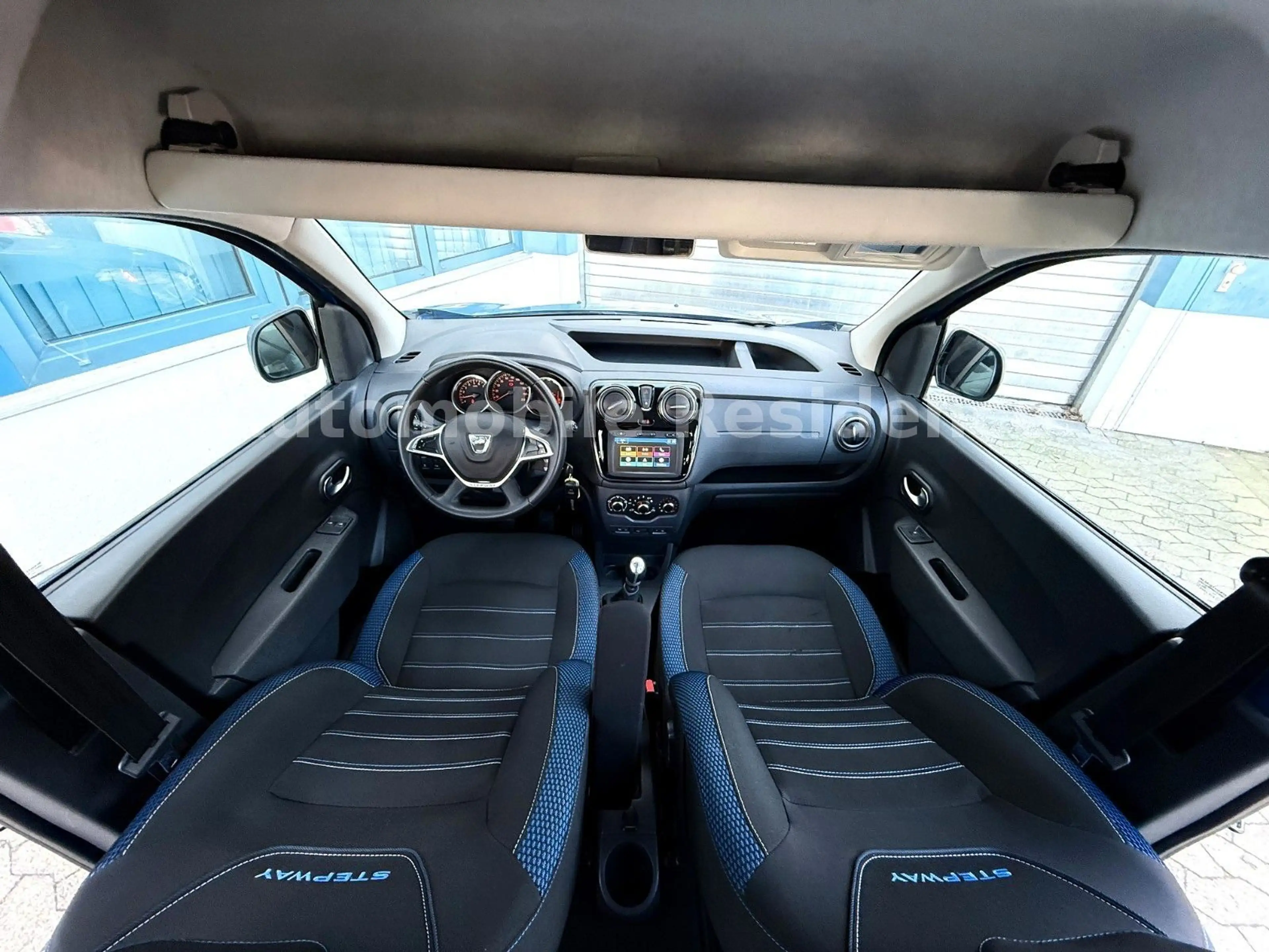 Dacia Dokker Stepway Pro 1.3 TCe*NAVI*SHZ*PDC*TEMP*1HD — photo 5