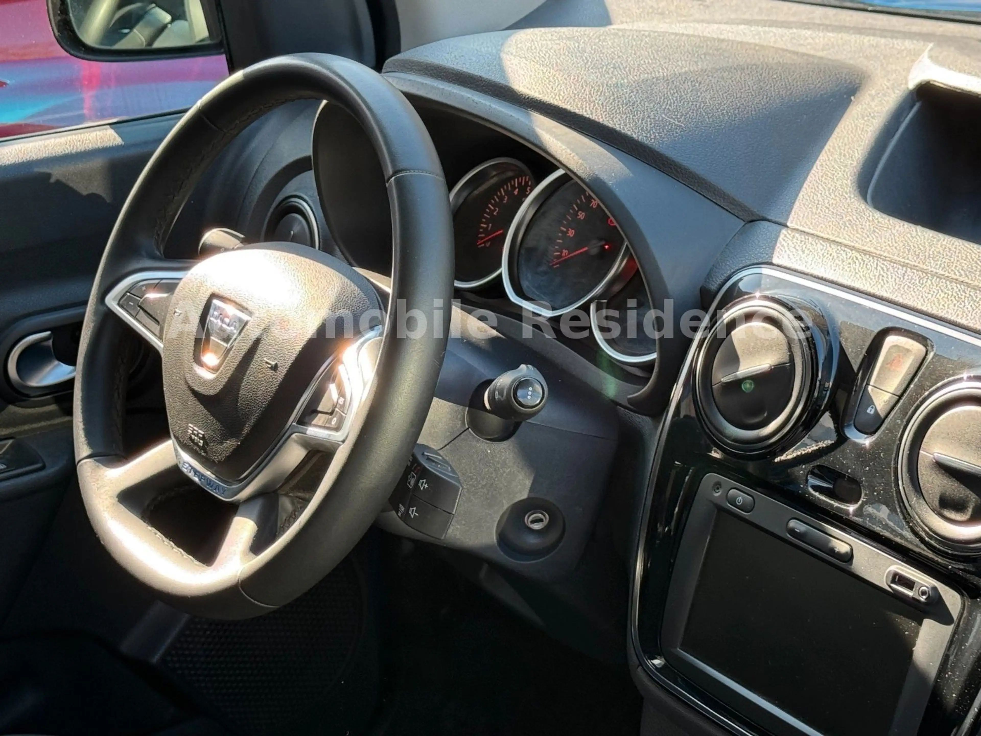 Dacia Dokker Stepway Pro 1.3 TCe*NAVI*SHZ*PDC*TEMP*1HD — photo 15
