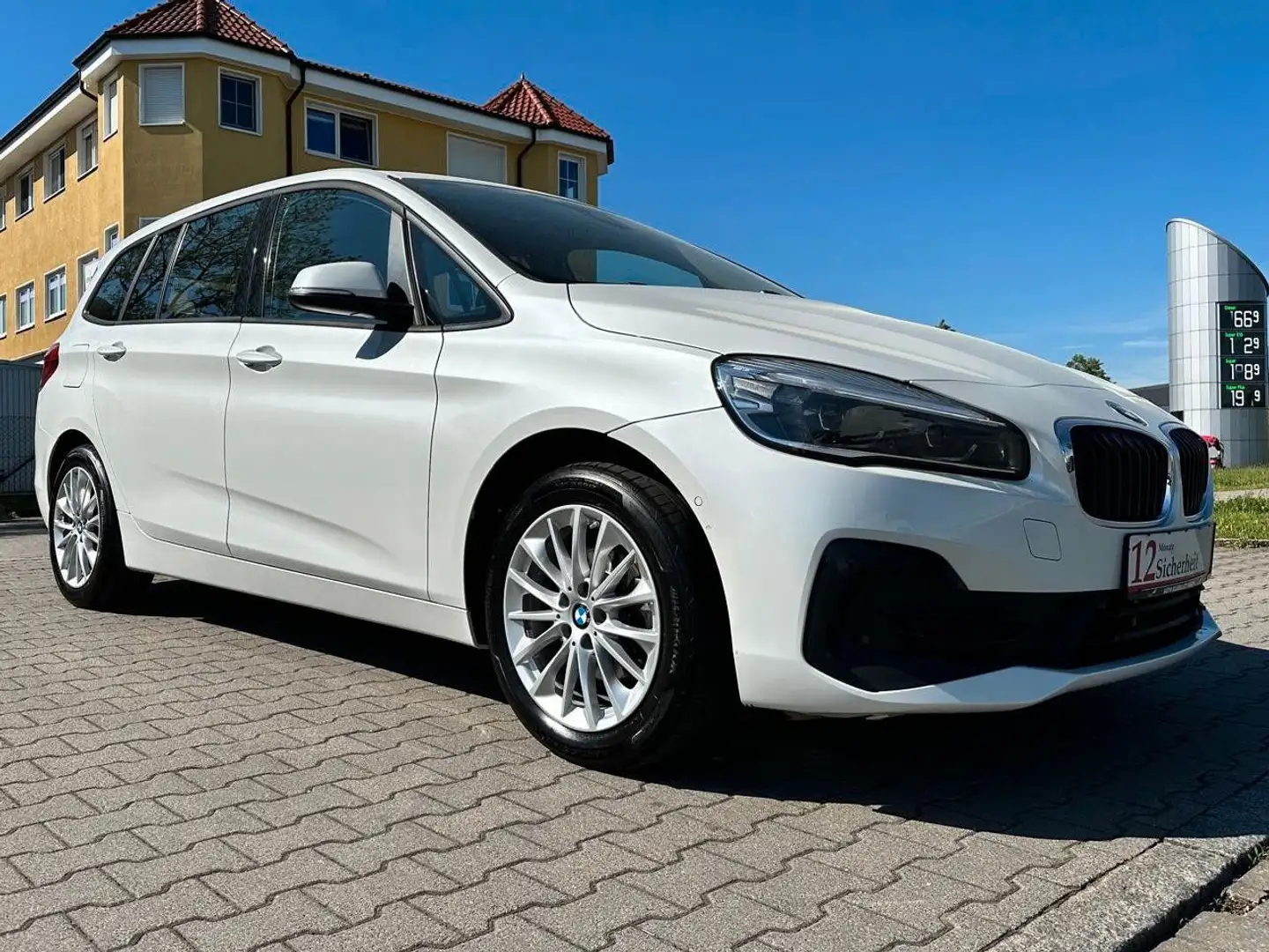 BMW 216 1-Hand/Navi/Temp/Shz/LED/APPLE Weiß - 1