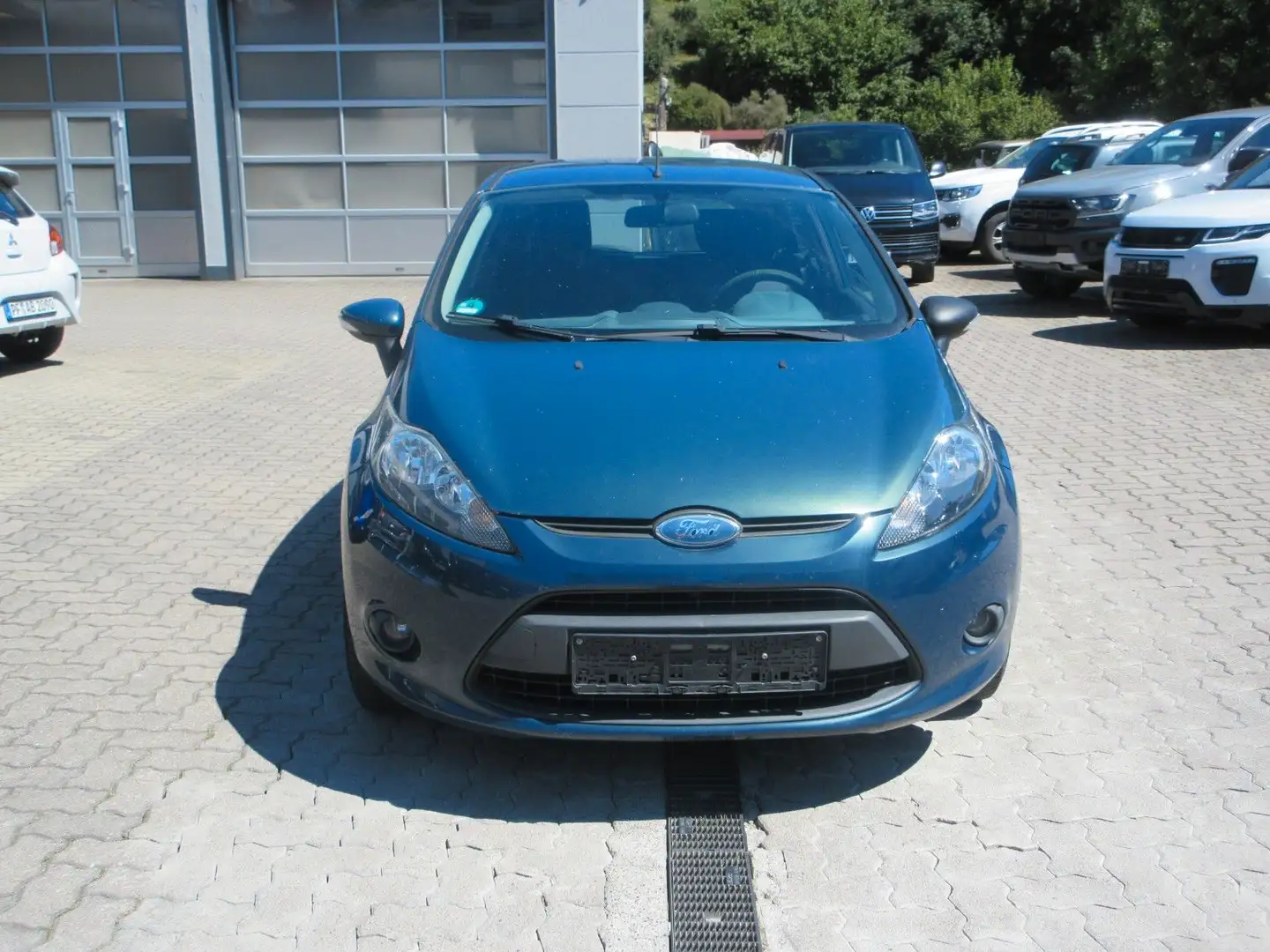 Ford Fiesta Trend Grün - 2