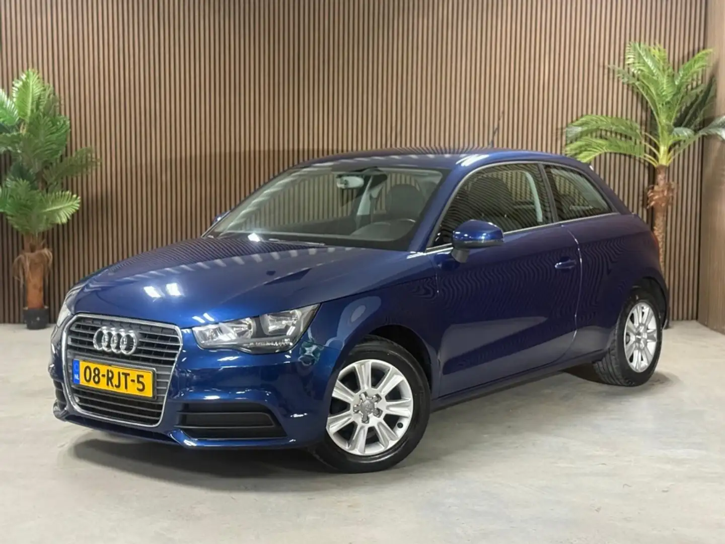 Audi A1 1.2 TFSI Attr. PL. Blue - 1