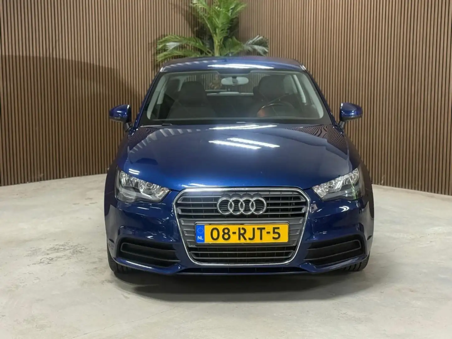 Audi A1 1.2 TFSI Attr. PL. Blue - 2