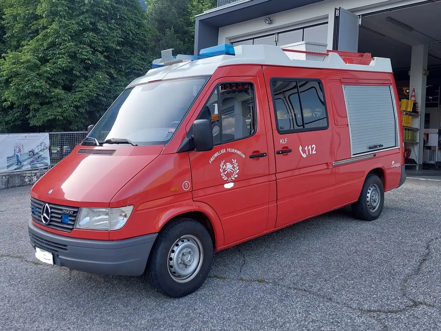 Mercedes-Benz Sprinter 308 D 903.361 Rouge - 2