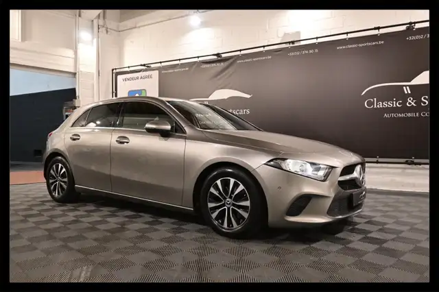 Mercedes-Benz A 180 A 180 d AUTO / EURO 6d / CAMERA / CARPLAY / CUIR !