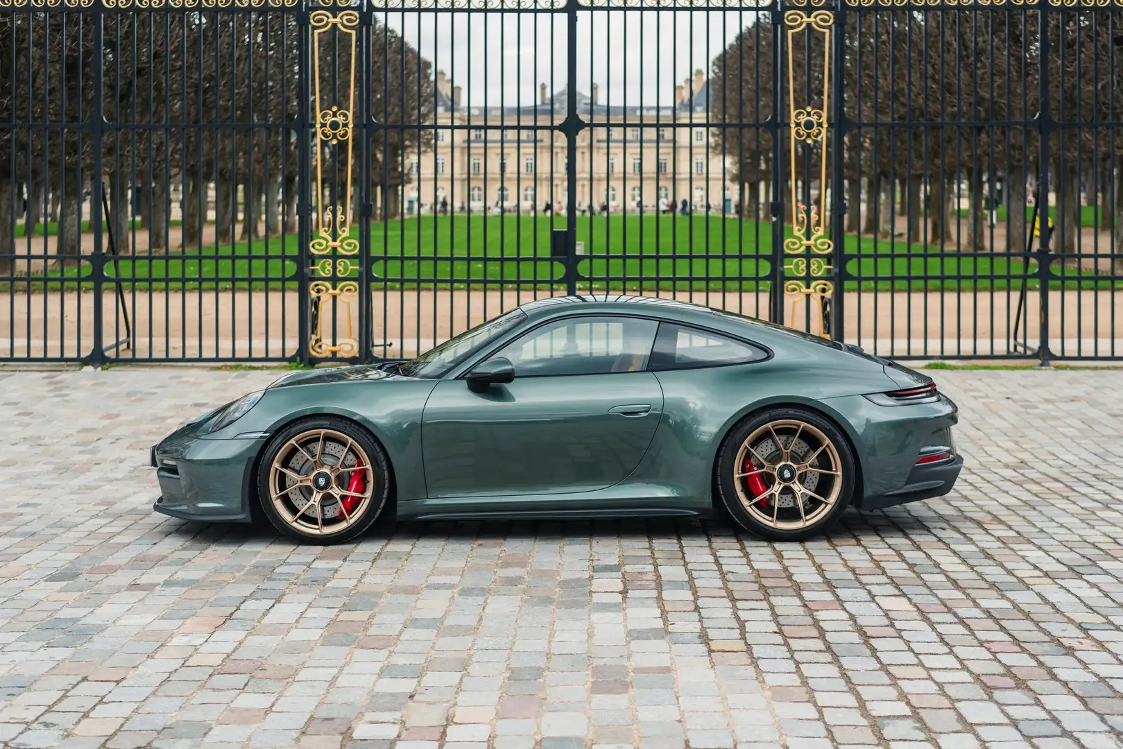 Porsche 992 GT3 Touring PDK - PTS Malachite Green, full Xpel Verde - 2