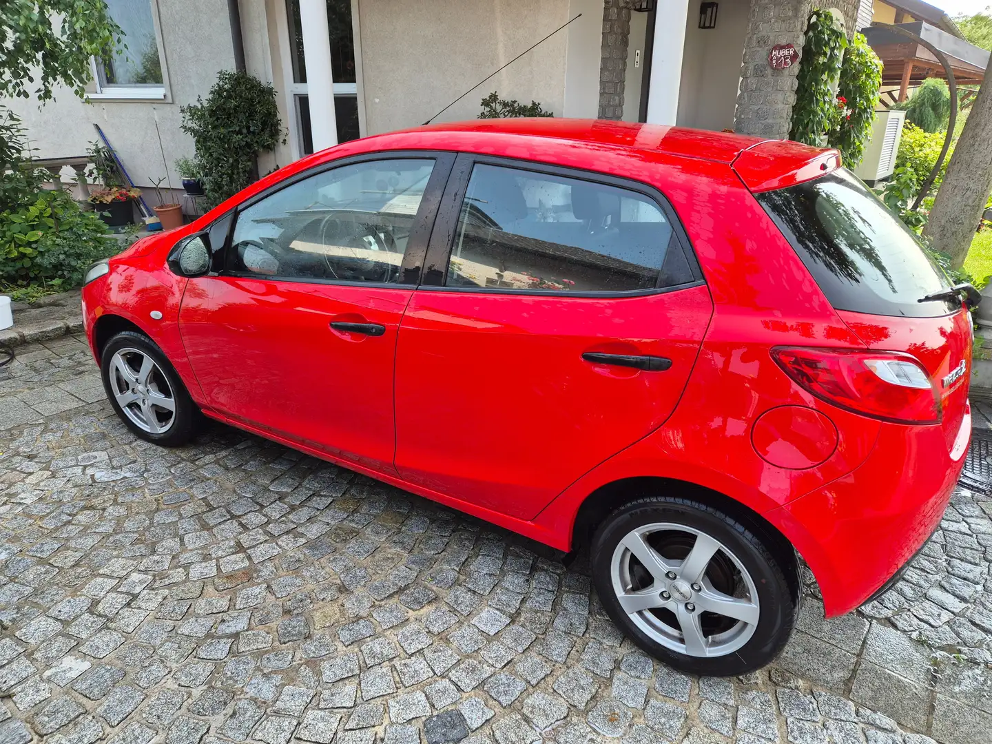 Mazda 2 Mazda 2 1,3i CE CE - 2