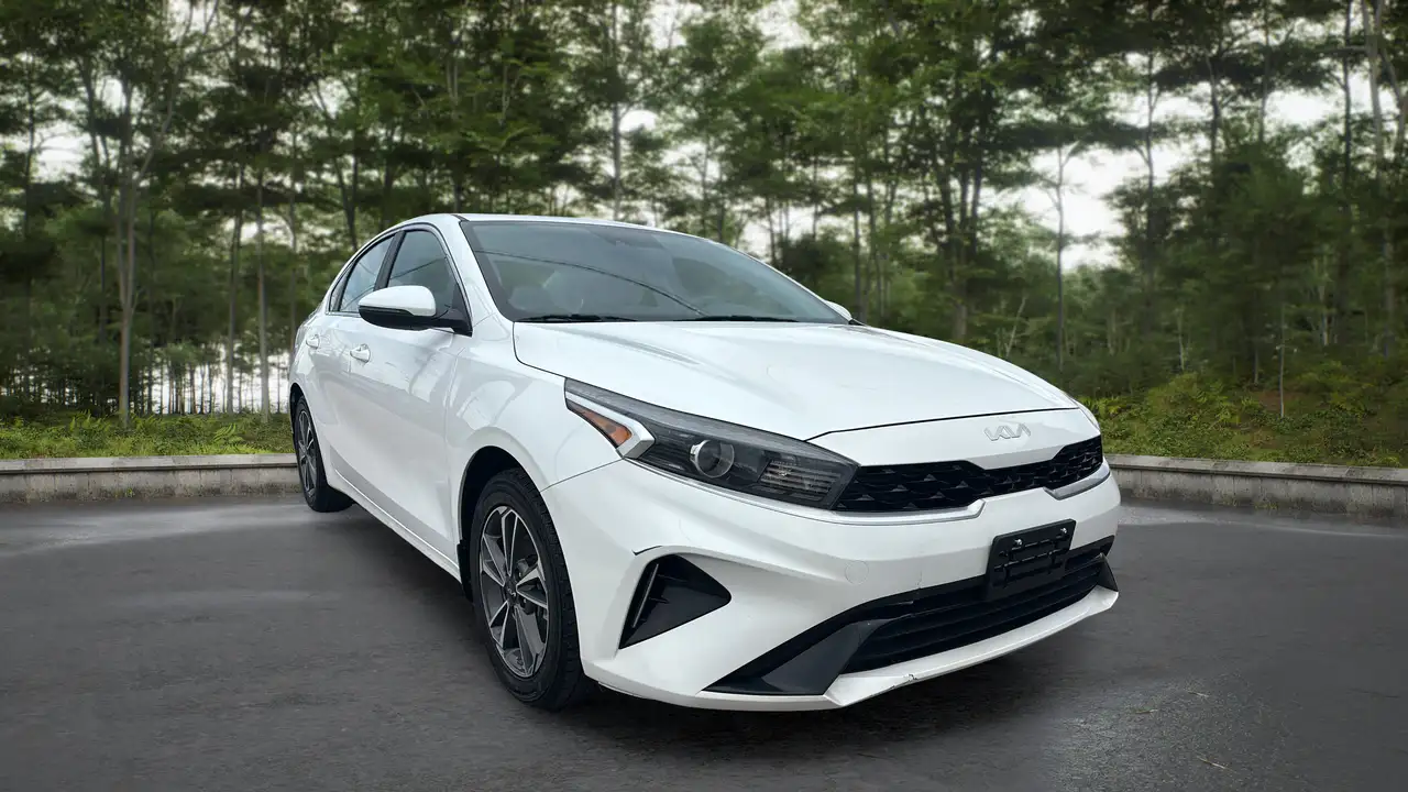 Kia Forte fotografie Kia Forte