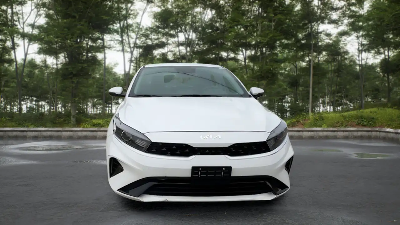 Kia Forte fotografie Kia Forte