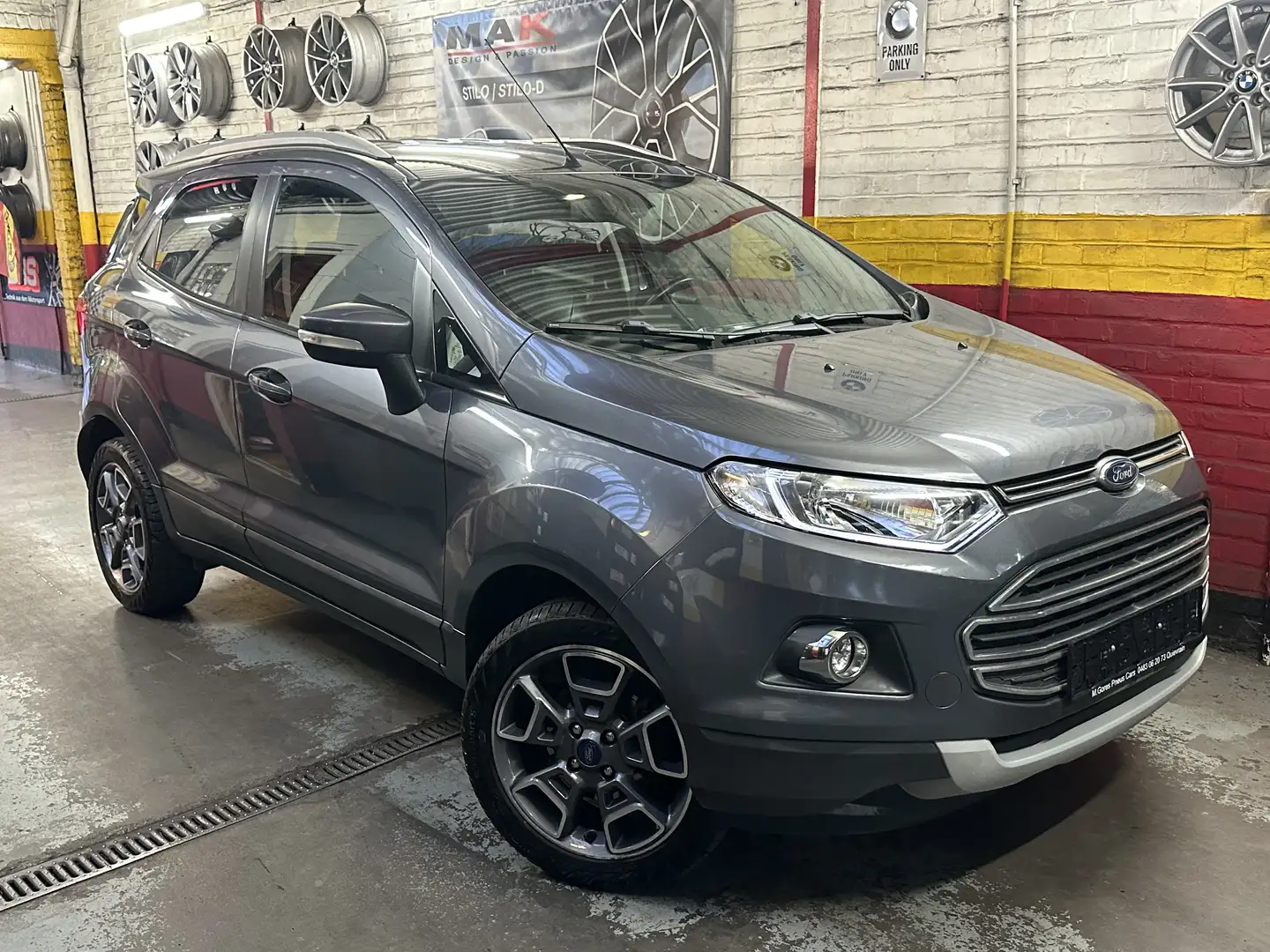 Ford EcoSport Ford EcoSport 1.5TDci 4x2 / Airco Garantie 12 Mois Gris - 1