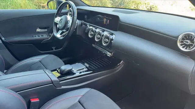 Mercedes-Benz A-Class view 10