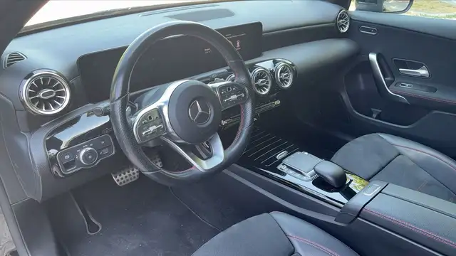 Mercedes-Benz A-Class view 8
