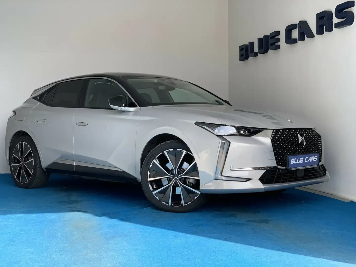 DS Automobiles DS 4 E-Tense Rivoli Pano/Cam/PDC/SHZ/Leder/Apple Gris - 1