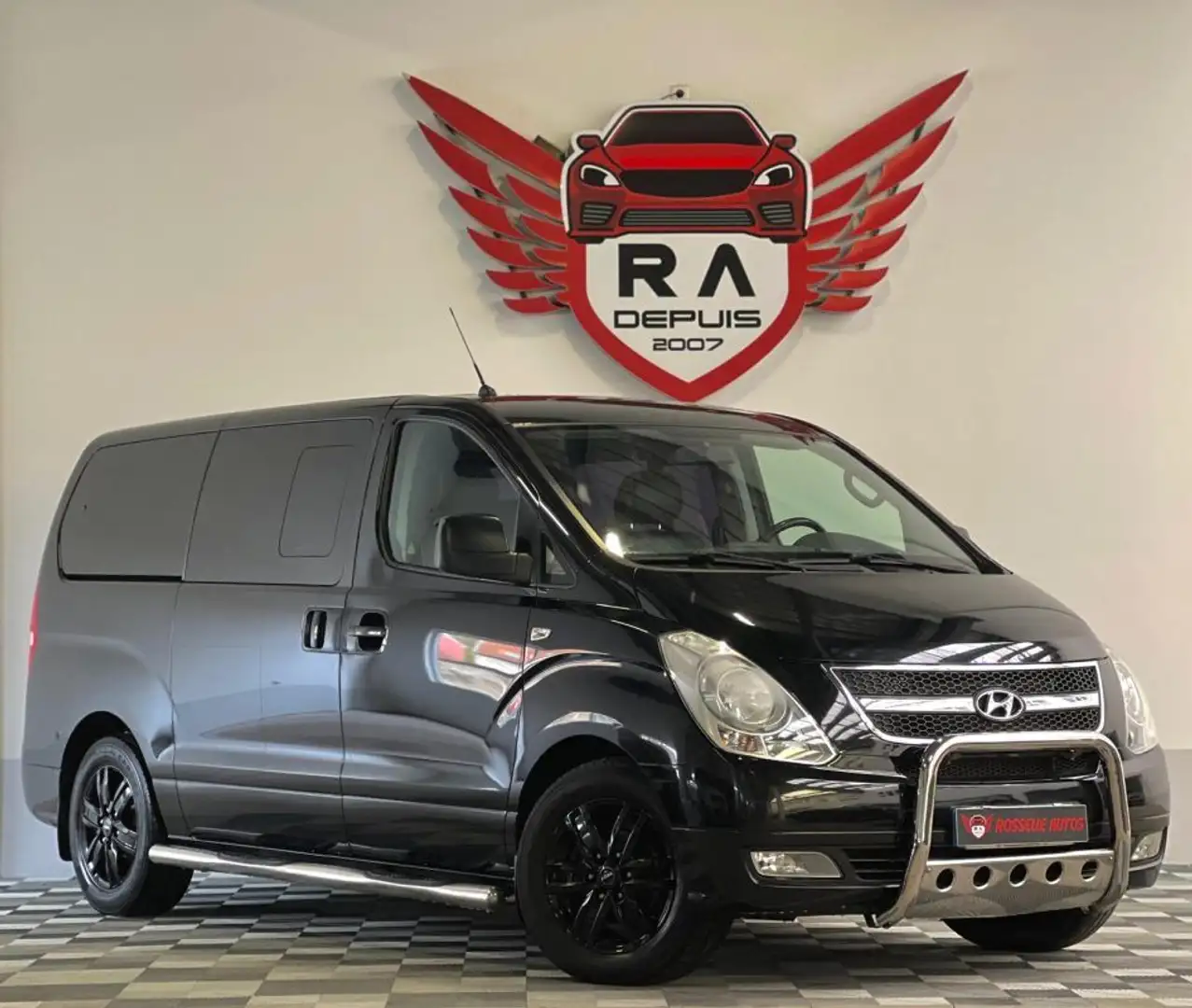 Hyundai H-1 H-1 2.5 CRDI 170CH 8 PL Negro - 1