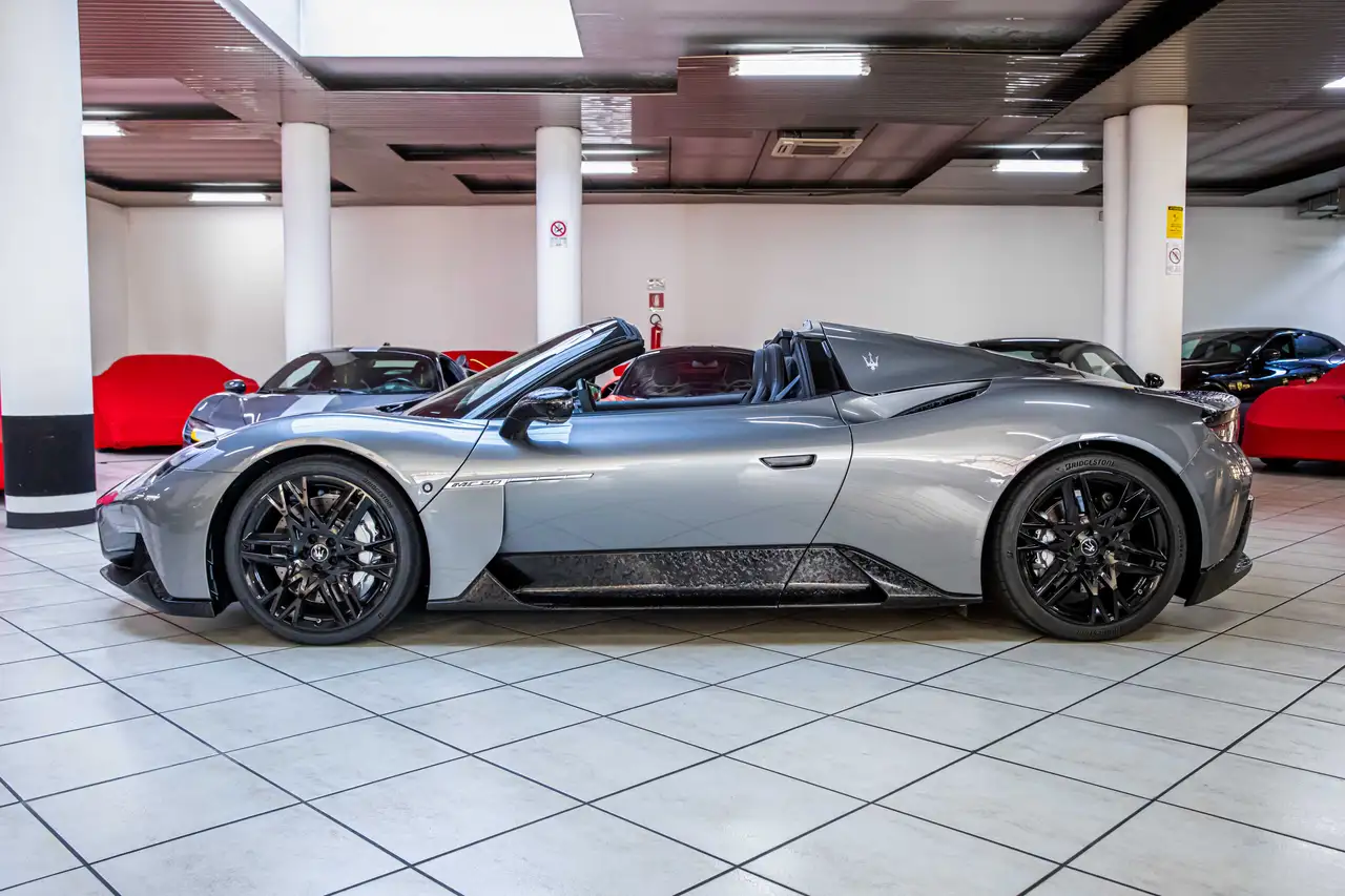 Maserati MC20 2024