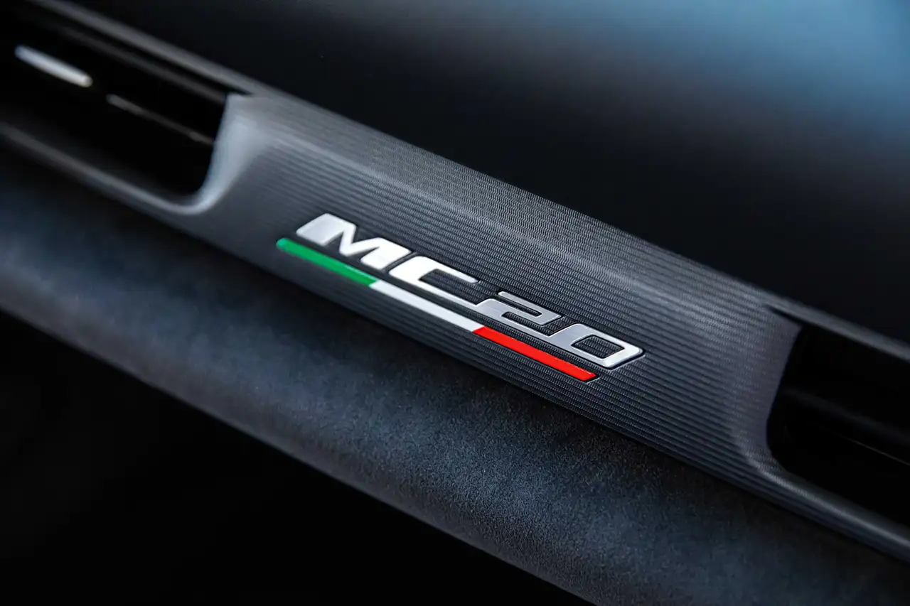 Maserati MC20 2024 — фото 13