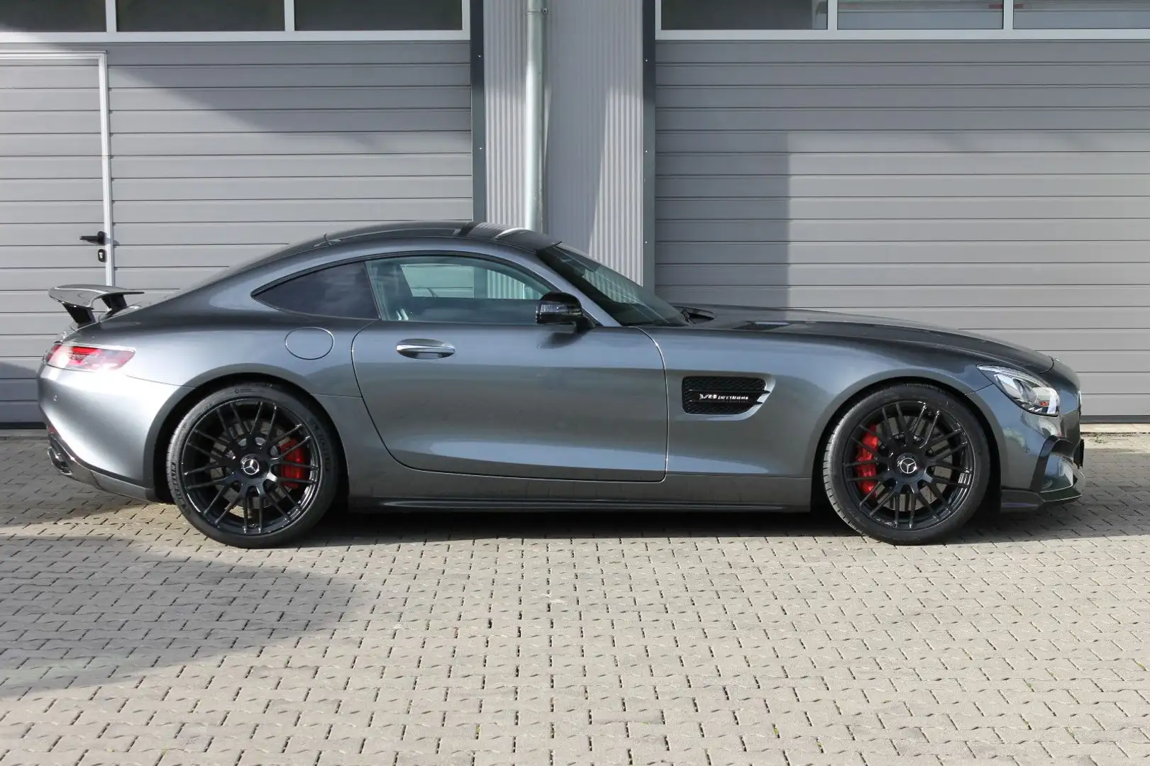 Mercedes-Benz AMG GT Coupe Edition 1*Luethen Carbon*Pano*VOL Szary - 2