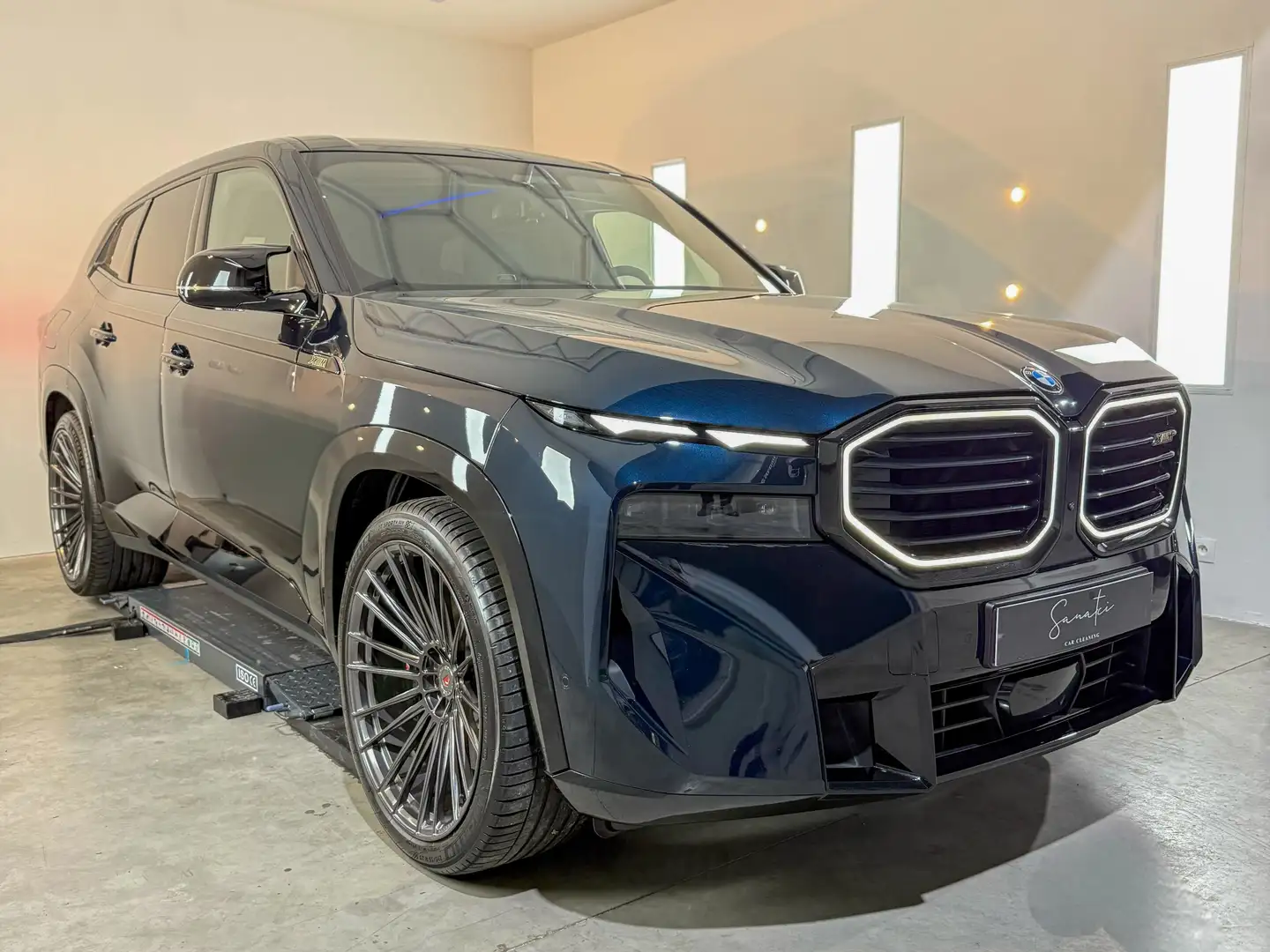 BMW XM XM Синий - 1