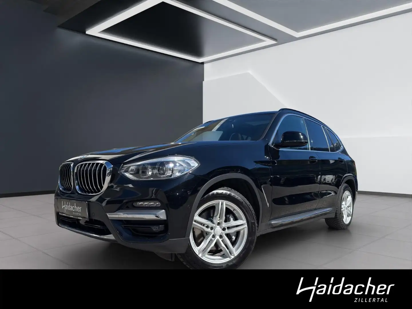 BMW X3 AUT Klima Schwarz - 1