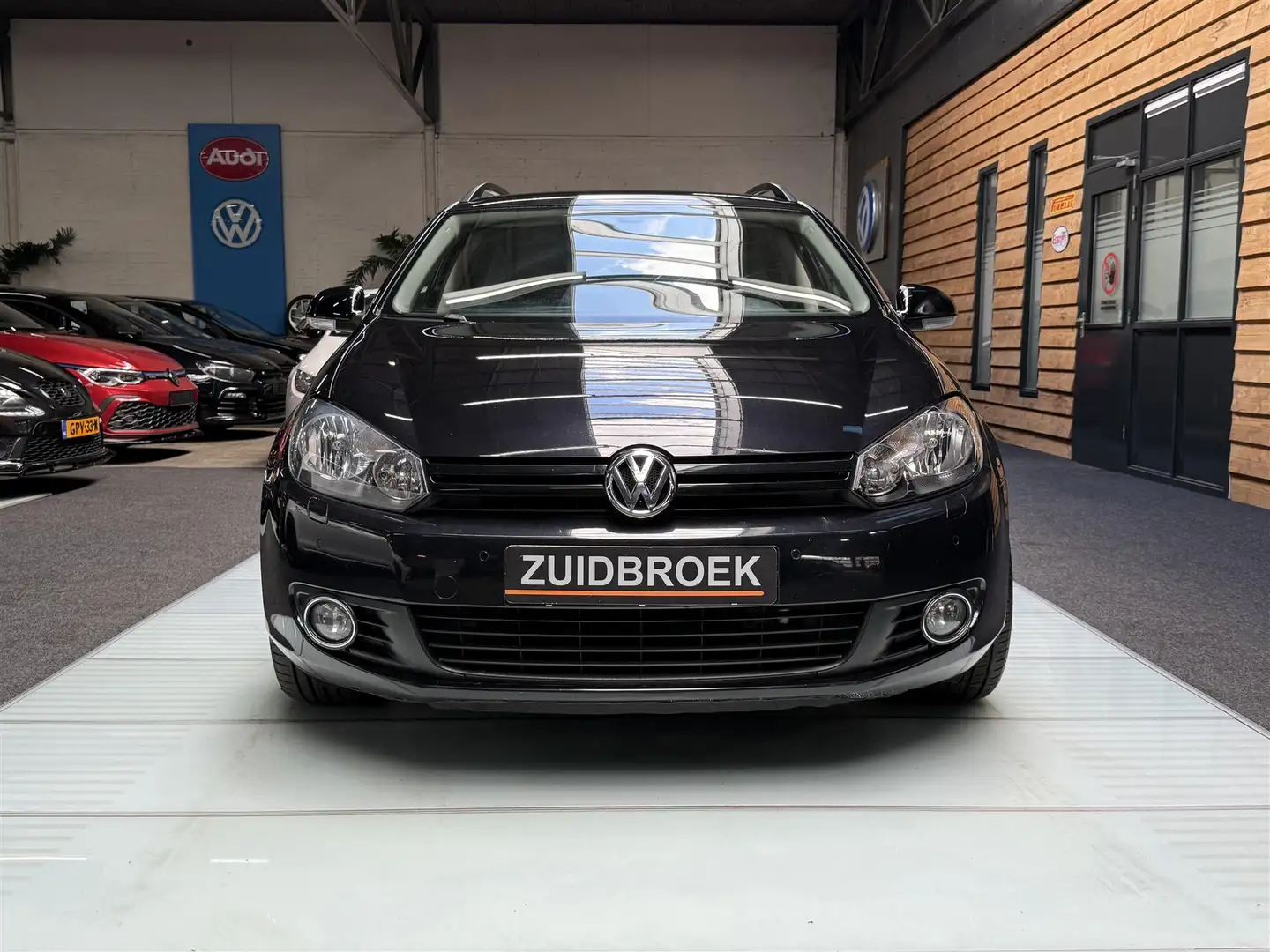 Volkswagen Golf 1.4 TSI 122PK Clima Stuurbediening Stoelverwarming Zwart - 2