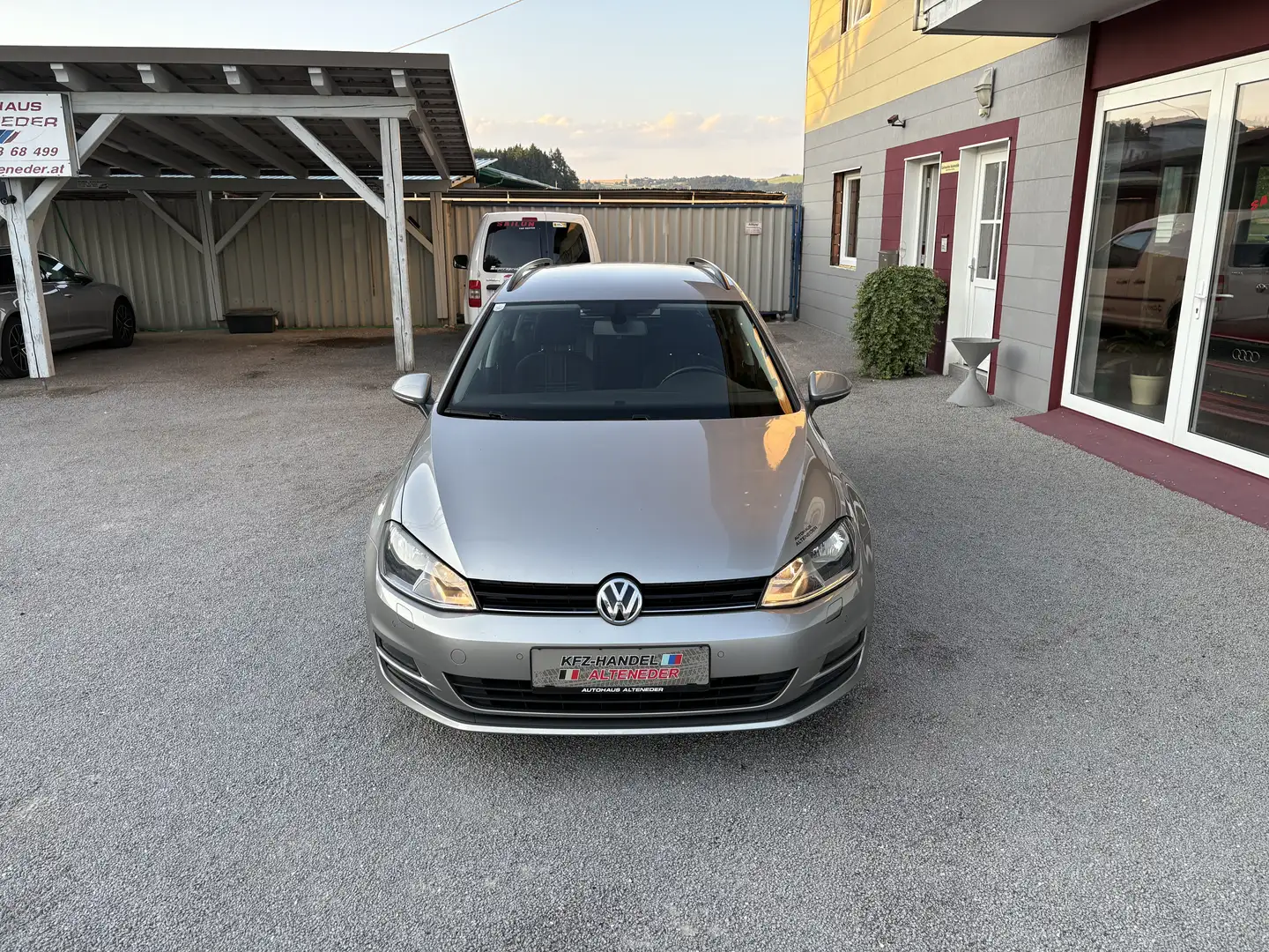 Volkswagen Golf Variant Lounge BMT 1,6 TDI *1.BESITZ|SITZH* Gris - 2
