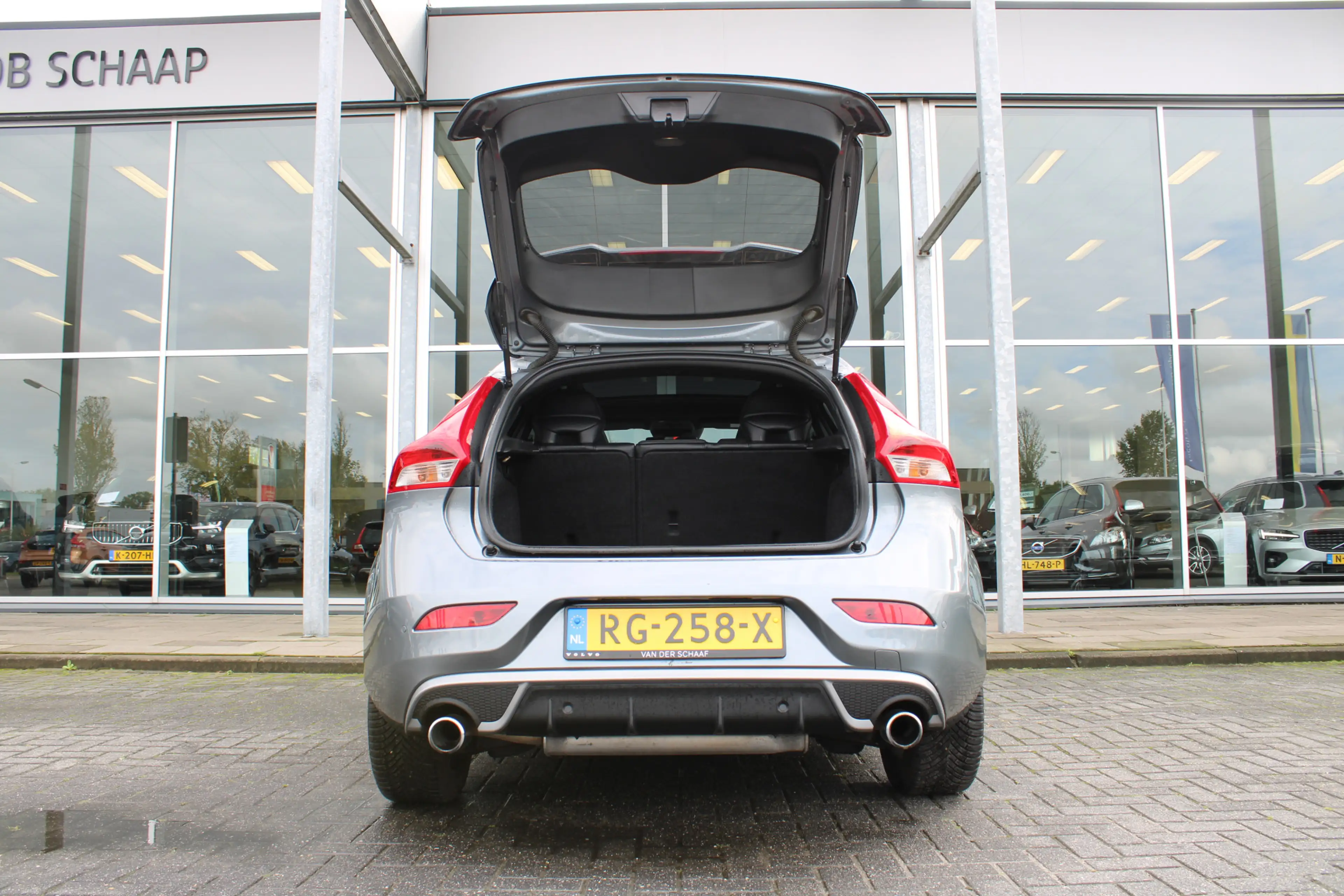 Volvo V40 T4 191PK Business Sport | Panoramadak | Standkache — photo 6