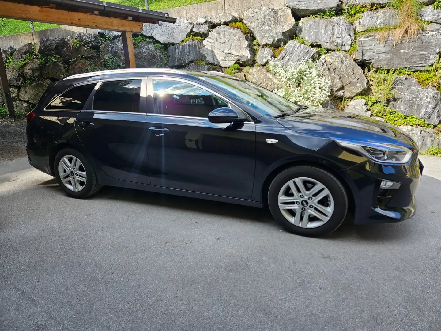 Kia Ceed SW / cee'd SW ceed SW 1,4 TGDI ISG Silber Silber Schwarz - 1