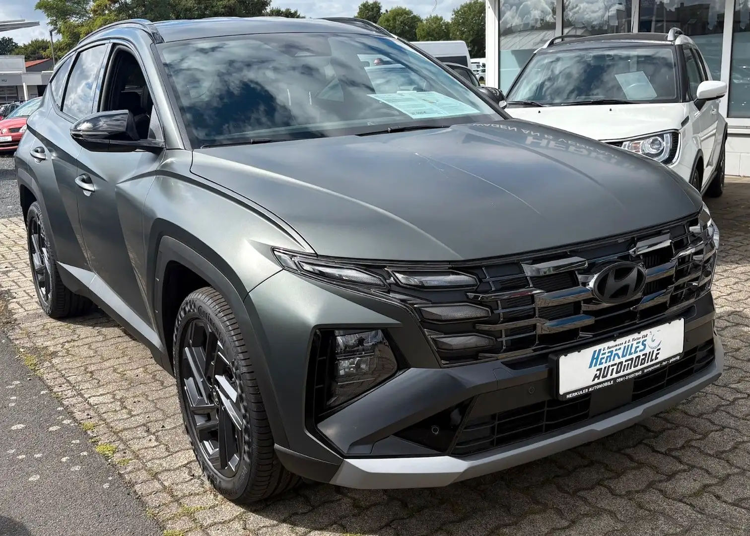 Hyundai TUCSON 1.6 T-GDI 48V DCT /Alcantara/Navi/Kamera Grün - 1