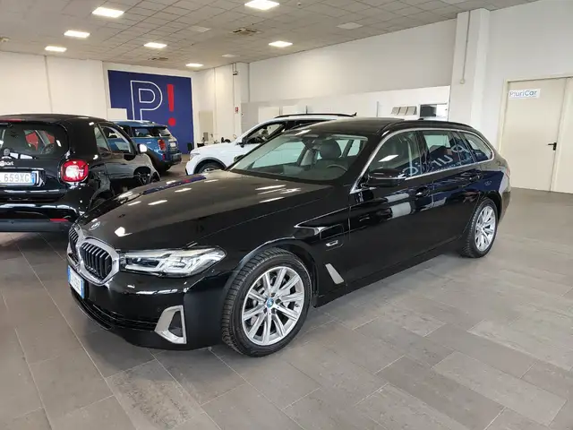 BMW 530 e xDrive Touring Luxury Pelle Tetto Adap.Cruise