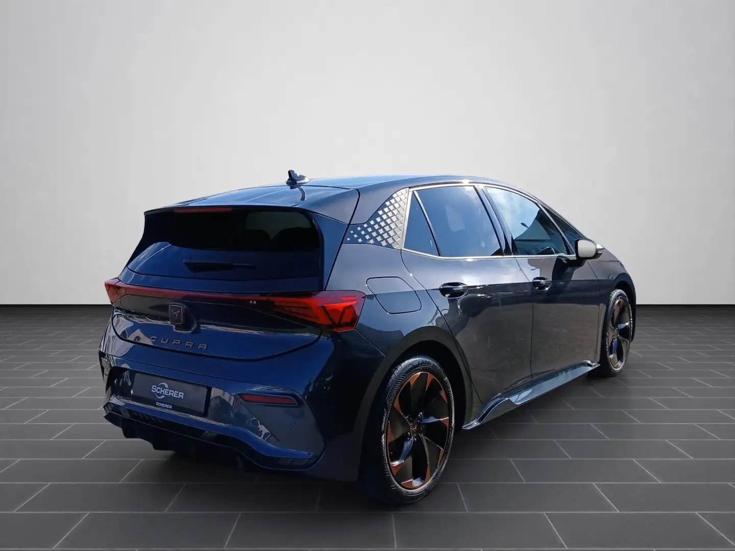 CUPRA Born 62 kWh 170 kW Wärmepumpe FULL LINK Grigio - 2
