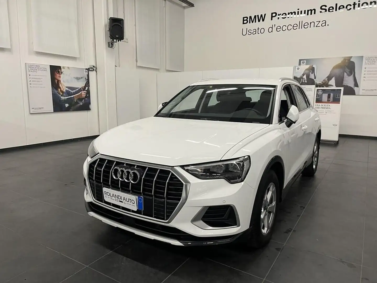 Audi Q3 45 2.0 tfsi Business Advanced quattro 245cv Blanc - 1