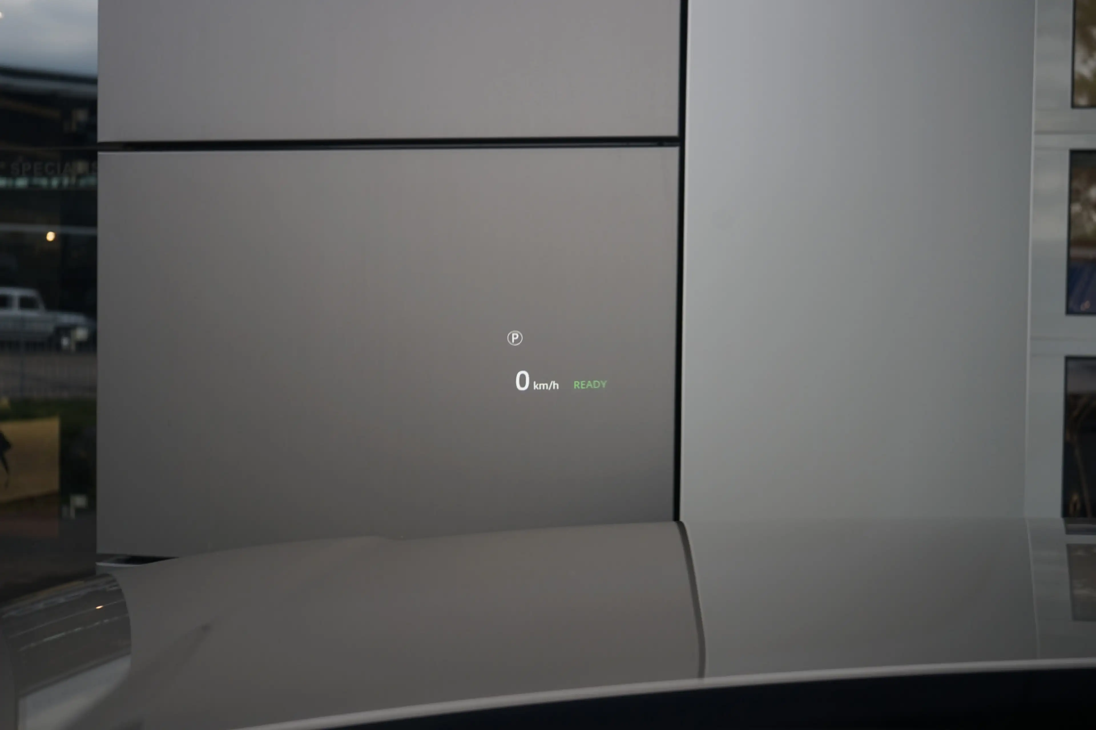 Land Rover Range Rover 3.0 P440e Autobiography PHEV | Head-up display | M — photo 19