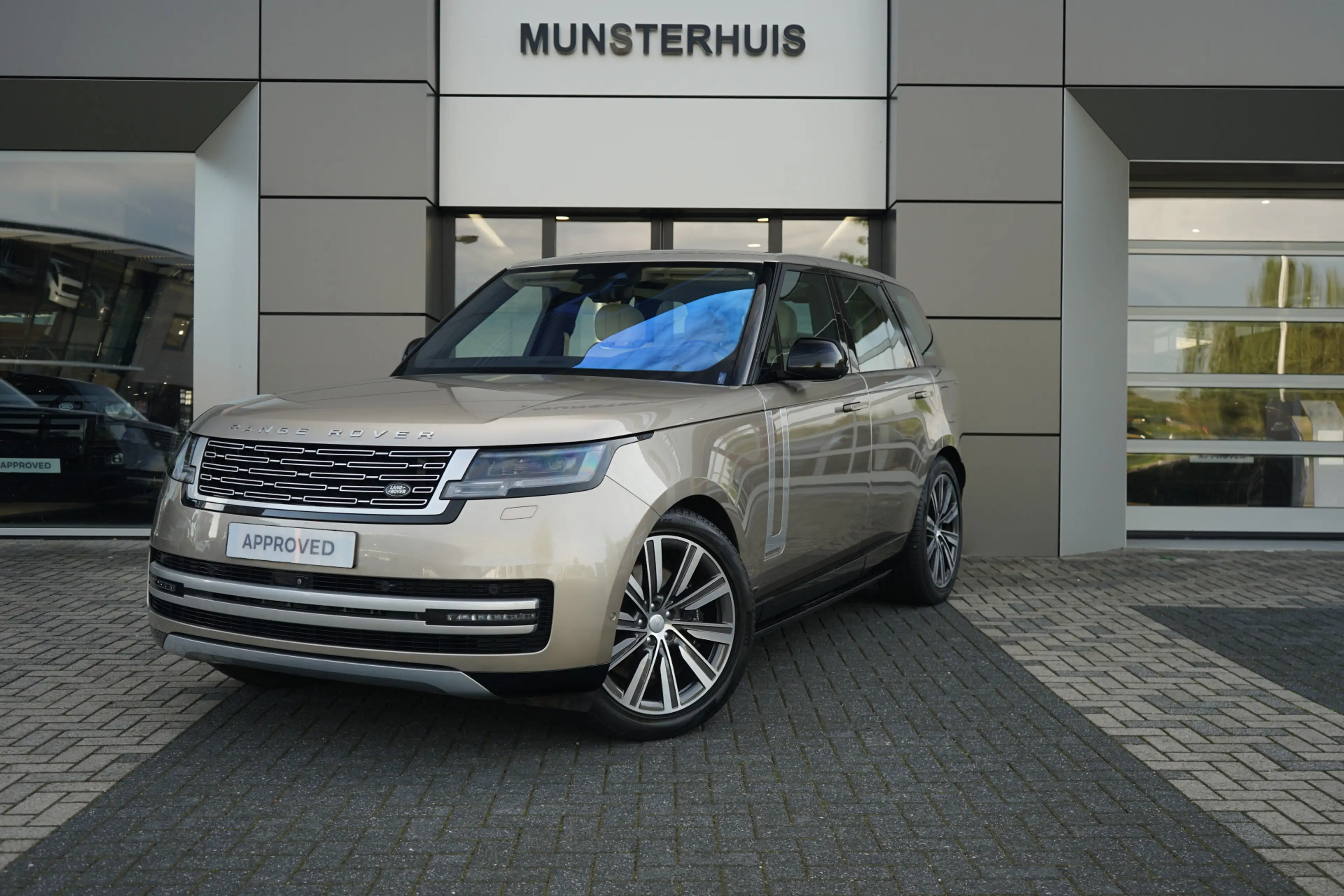Land Rover Range Rover 3.0 P440e Autobiography PHEV | Head-up display | M