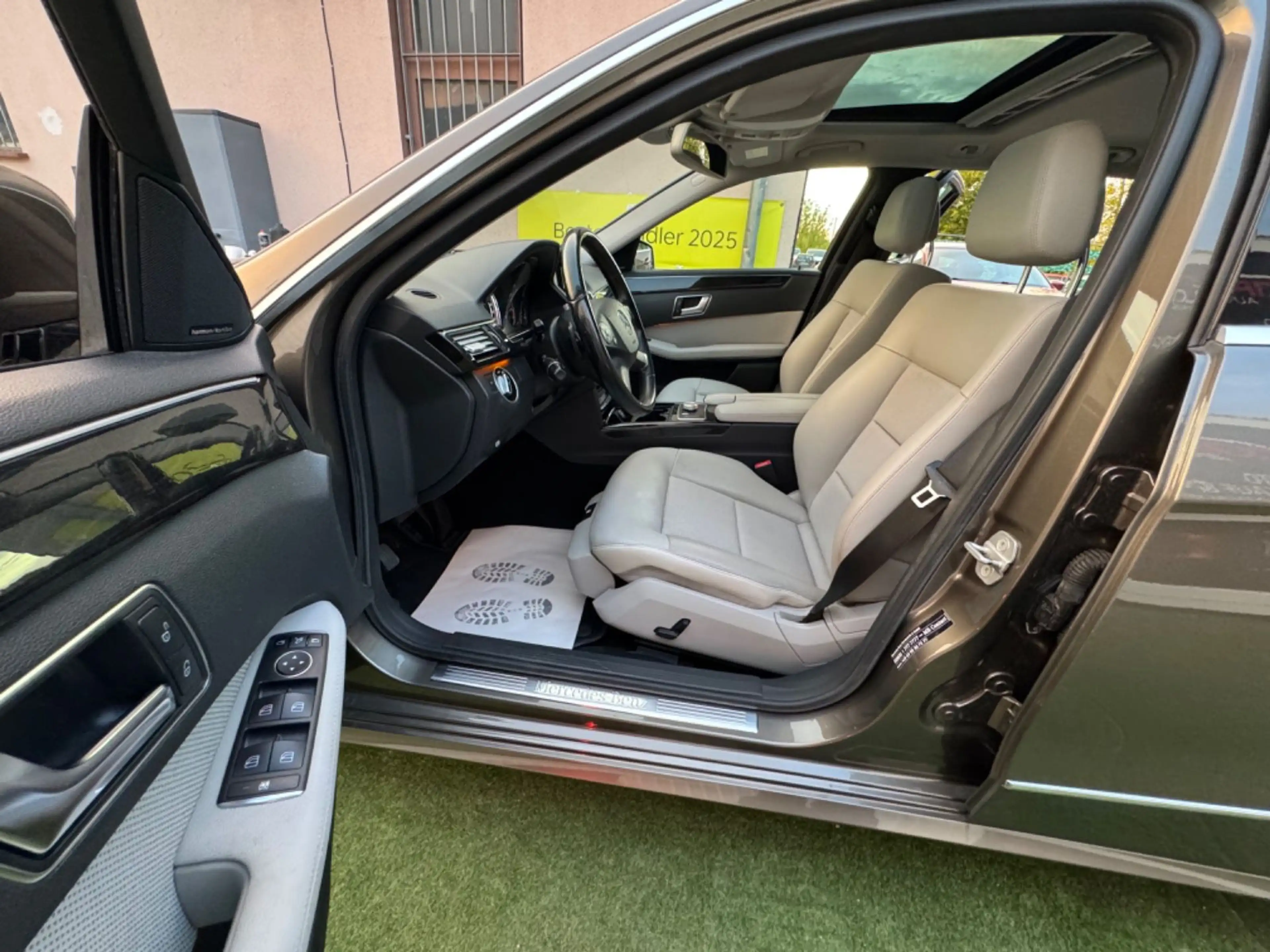 Mercedes-Benz E 200 E T-Modell E 200 CGI BlueEfficiency -VOLL! — photo 8
