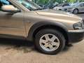 Volvo V70 2.4 T XC Cross Country AUTOMATIK/LEDER/MEMO Beige - thumbnail 23