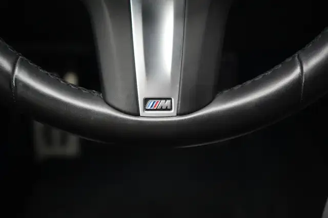 BMW M view 30