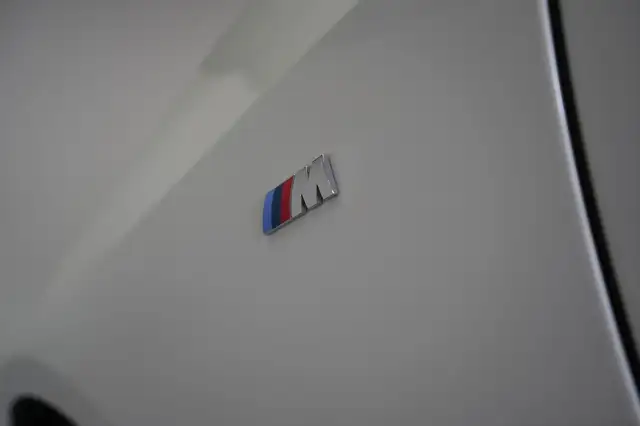 BMW M view 11