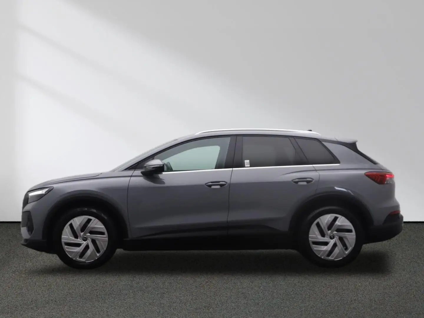 Audi Q4 e-tron 35 MMI LED Kamera Komfort-Paket Navi Gris - 2
