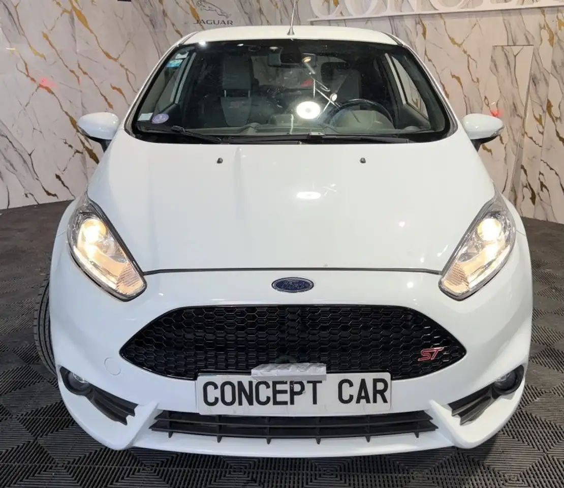 Ford Fiesta ST — photo 2
